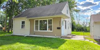 5607 Regent Avenue North Gallery 1