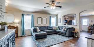 1606 Meadow Creek Drive Gallery 4