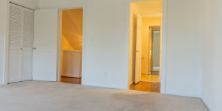 GHENT SQUARE Gallery 21