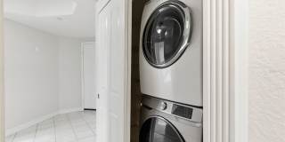4750 Dolphin Cay Ln S Apt 408 Gallery 21