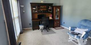 Gorgeous 4 Bedroom Home For Rent in Avon Gallery 5