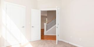 Absolutely Charming 3-Bed 2.5-Bath Home with One Car Garage! Gallery 19