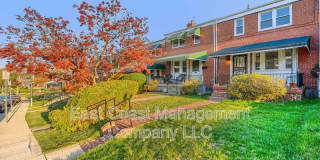 1221 Glenwood Ave Gallery 12