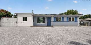 17001 NW 53rd Ct Gallery 1