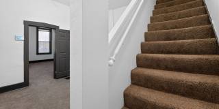 Charming 2BR Townhome in Saint Louis Gallery 12