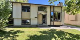 3820 East 21st Avenue Gallery 1