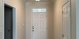 225 Karten Lane Gallery 40