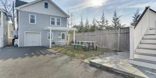 511 8th Avenue Gallery 1