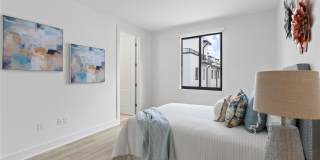 266 PARK LAKE STREET Gallery 13