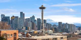 Top-Floor Corner Condo with Spectacular Views of the Space Needle & TWO Parking Spaces Gallery 19