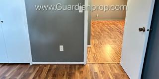 Brooklyn Park End Unit Patio Home, Dishwasher, One Car Garage, Available Mid June Gallery 7