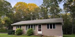 184 Oak Lane Gallery 1