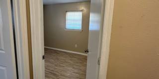 3 bed, 1 1/2 bath, 1 car garage Gallery 53