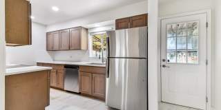 Stunning Single Family Home | 4BR/2BA | 1-Car Covered Parking | Fenced backyard Gallery 4