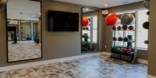 The Wren Apartments Gallery 29