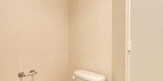 10527 HUNTERS POND Gallery 34