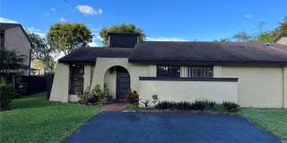 12713 SW 70th Ln Gallery 1