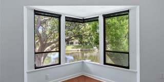 485 WESTLAKE Boulevard Gallery 22