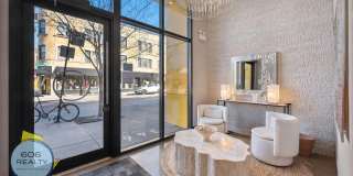 LUXE ON LINCOLN! Gallery 21