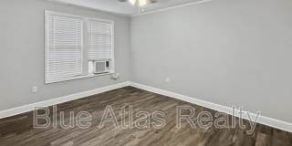 4716 School Street Gallery 12