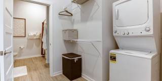 Pullman Pointe Gallery 6