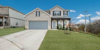 4-Bedroom Home with 2 Primary Suites Near Randolph AFB Gallery 1