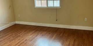 2891 NE 185th St Gallery 40