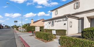 2BR Townhouse in Imperial Beach with Washer/Dryer and Garage! 2BR Townhouse in Imperial Beach with Washer/Dryer and Garage! Gallery 1
