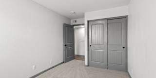 The Canvas Gallery 14