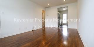 Beautiful Brookside duplex unit - NO PETS Gallery 7