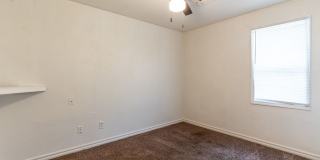 Check out this 2 bedroom home! Gallery 9