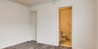 3 Bedroom condo in Raleigh Gallery 14