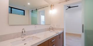 Modern Manhattan Beach Townhome! Gallery 25