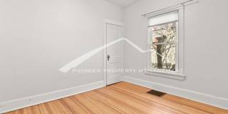 Beautiful Home with Washer/Dryer and Fenced Yard Gallery 11