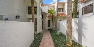 2443 Windsor Way Court Gallery 4