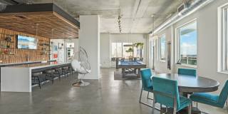 Vantage St Pete Gallery 39