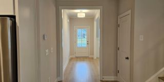 Unfurnished 4 bedroom, 3.5 bath Hampstead home in Magnolia Reserves Community Gallery 6