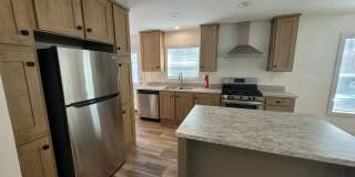 138 laurinda Gallery 1