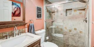 Huge room in a large shared home, private bathroom, great neighborhood, friendly roommates! Gallery 67