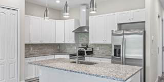 7 Untermeyer Place - A Gallery 20
