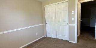3 Bed 2 Bath Home: Fully Fenced Yard & Convenient Location Gallery 13