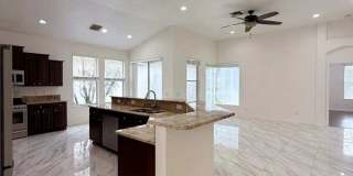 9512 Greenpointe Drive Gallery 21