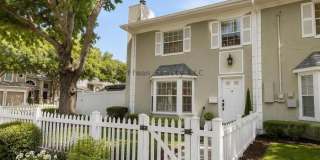 3323 West Swann Avenue Gallery 1