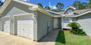 2 bedroom 2 bath cottage home for rent in Hampton Lakes! Gallery 1