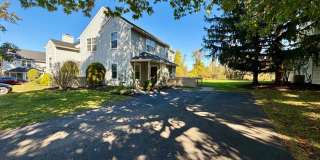 Stunning 2-Bed/2-Bath Home in Newtown! Available NOW! Gallery 1