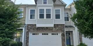 42318 BENFOLD Square Gallery 1