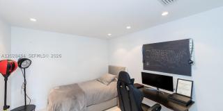 781 Crandon Blvd Gallery 22