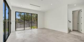 2411 SW 16th Terrace Gallery 9