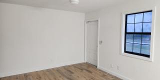 Cozy 3BR 1BA House Near Buckingham Area RECENTLY REDUCED! Gallery 3