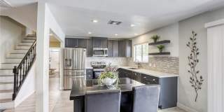 4562 Skyland Drive Gallery 7